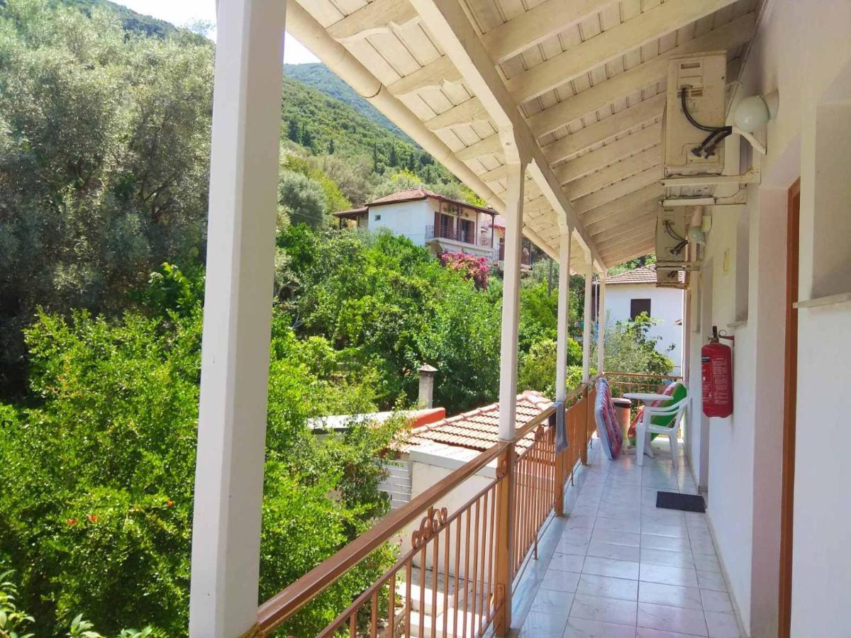 Kostas Studios II Vasiliki  Exterior photo